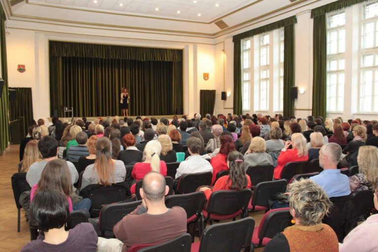 nagyvaradon-kozonseggel