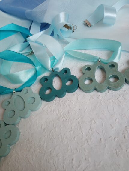 Fanyaklánc 808nő a kékszín több árnyalatában