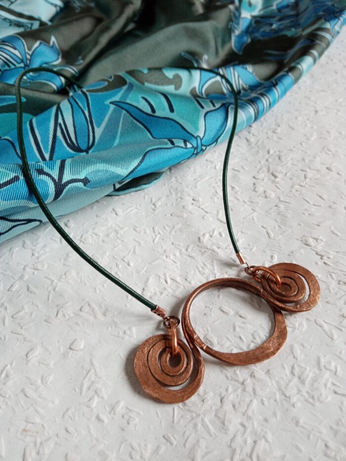 Réz 808nő ékszer zöld bőrzsinóron 7 cm medállal - Image 5