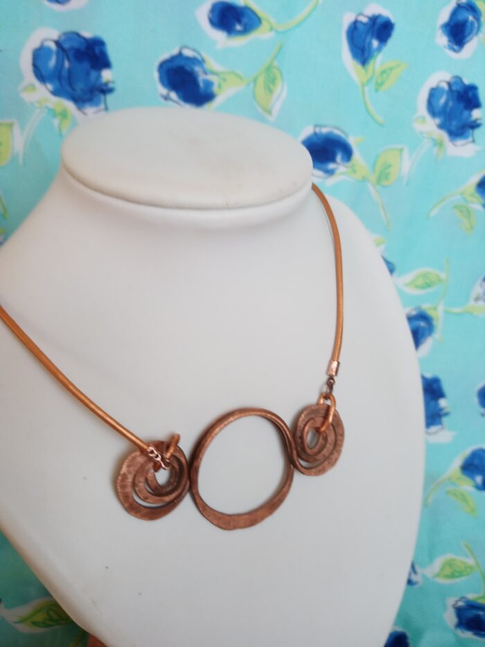 Rézből készült 808nő ékszer rézszínű bőrzsinóron 7 cm medállal - Image 4